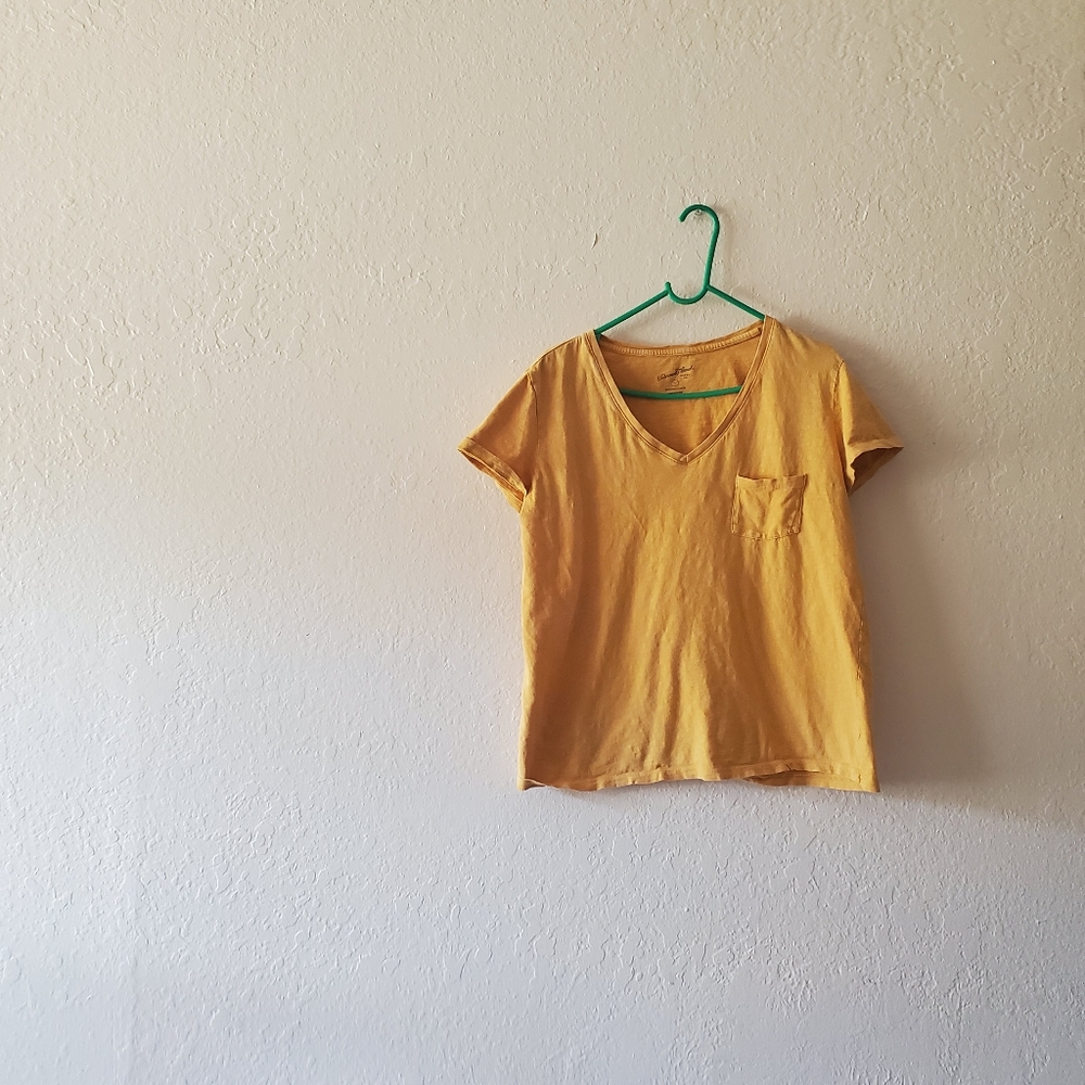 Universal Thread Oversized Gold Tee